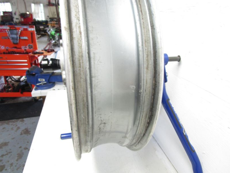 1993-2002 Kawasaki ZX6E ZX 600 Ninja Rear Wheel 17x4.5 41073-1521